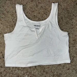 Wilde fable crop tank top